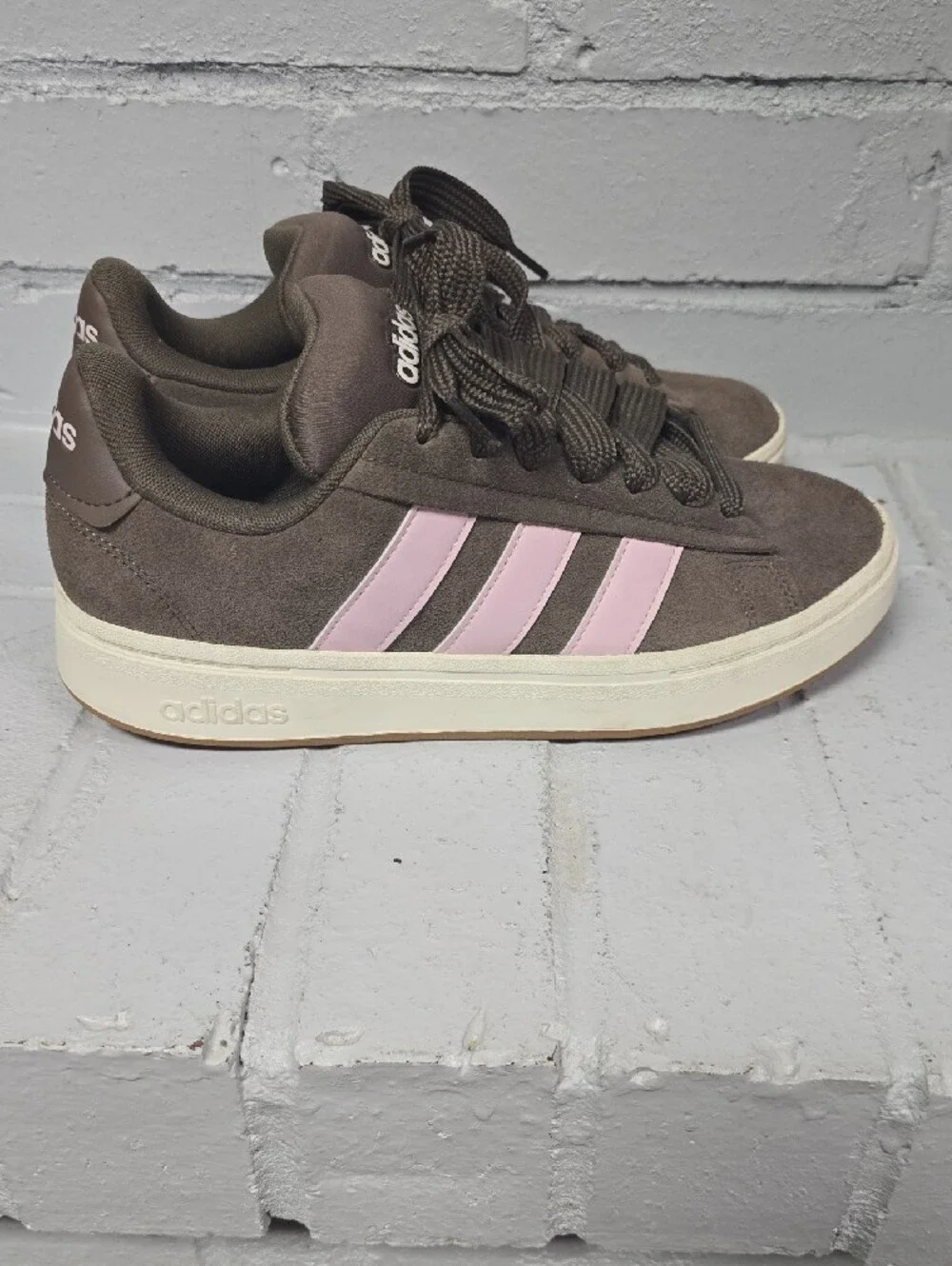 adidas classic low